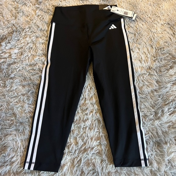 NWT Adidas tight fit 3/4 style coupe training pants - Picture 2 of 5